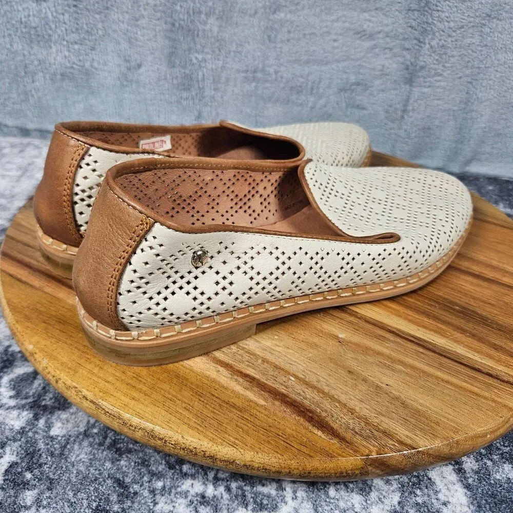 Pikolinos Merida Flats Womens 39 White Beige Leather Perforated Loafers Shoes